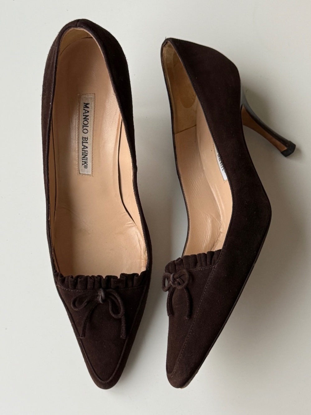 Manolo Blahnik vintage brown suede pumps with bow detail, IT 38.5, approx.US 8.5